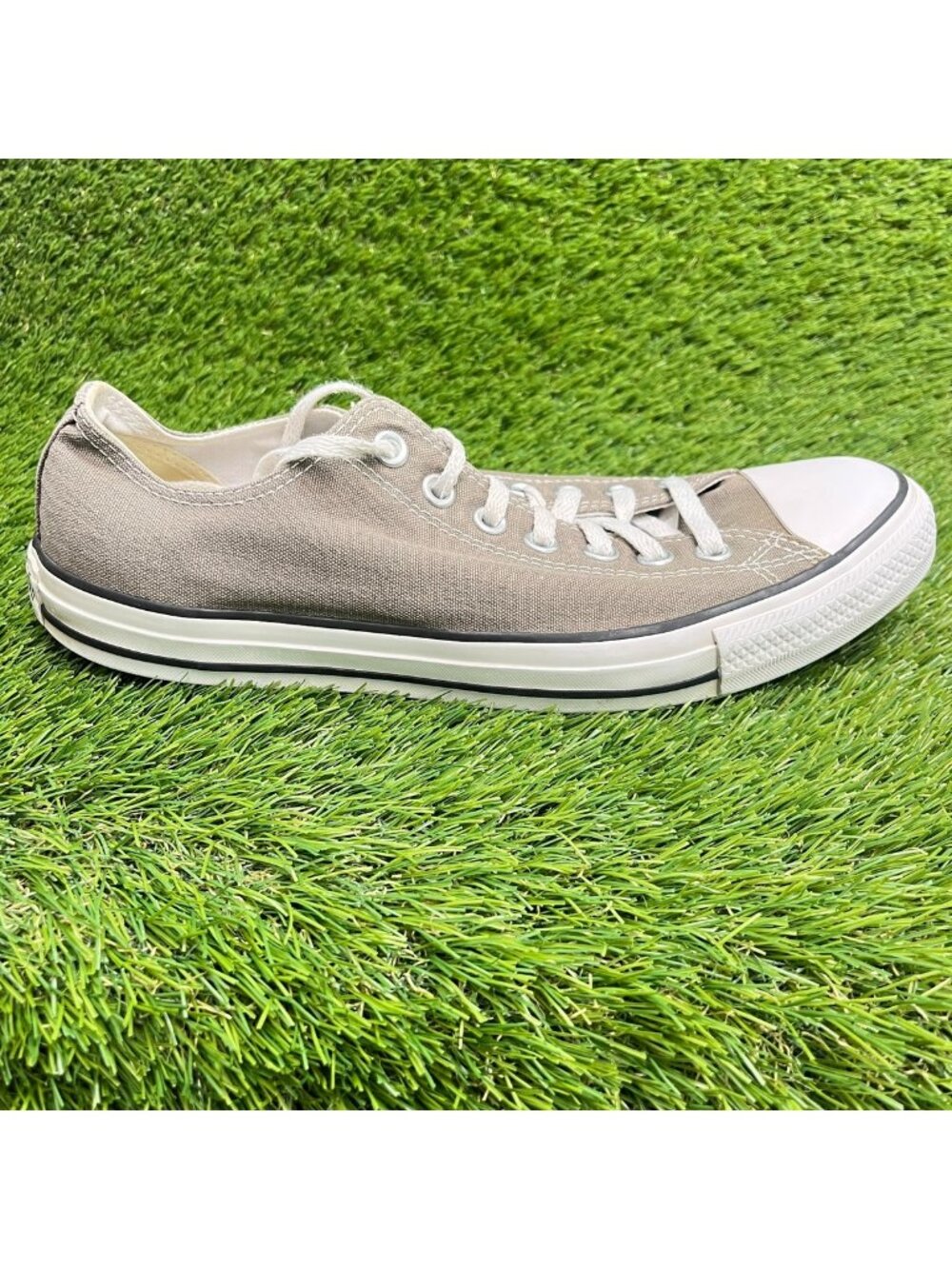 Converse Chuck Taylor All Star Low Womens Size 9.5 Gray Athletic Shoes Sneakers